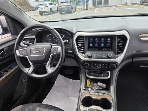 2023 GMC Acadia FWD SLE