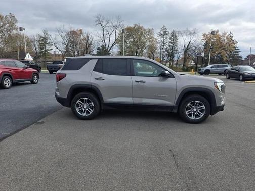 2025 GMC Terrain AWD Elevation