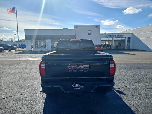2023 GMC Canyon Denali
