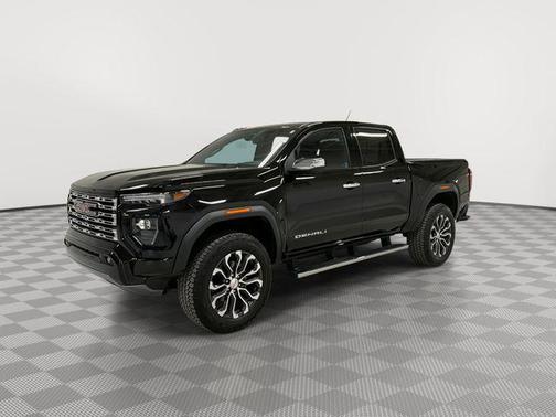 2023 GMC Canyon Denali