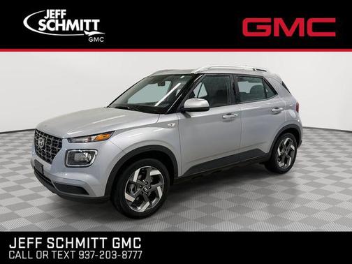 2025 Hyundai VENUE SEL