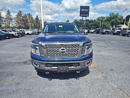 2016 Nissan Titan XD Platinum Reserve