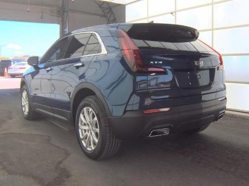 Atlantic Metallic 2019 Cadillac XT4 Luxury