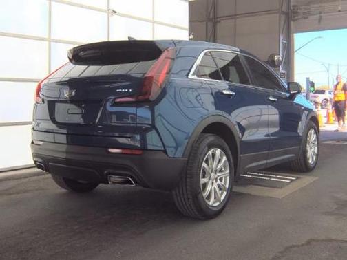 Atlantic Metallic 2019 Cadillac XT4 Luxury
