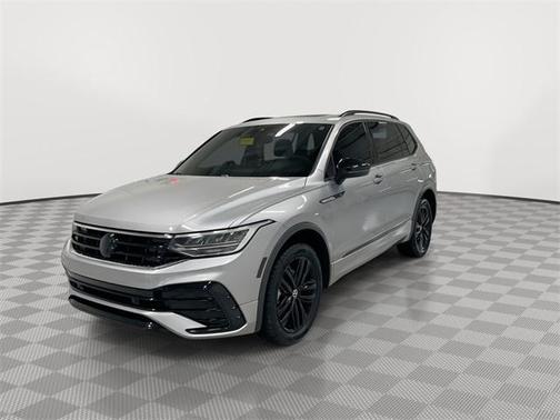 2022 Volkswagen Tiguan 2.0T SE R-Line Black 4MOTION