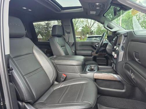 Ebony Twilight Metallic 2023 GMC Sierra 3500 Denali