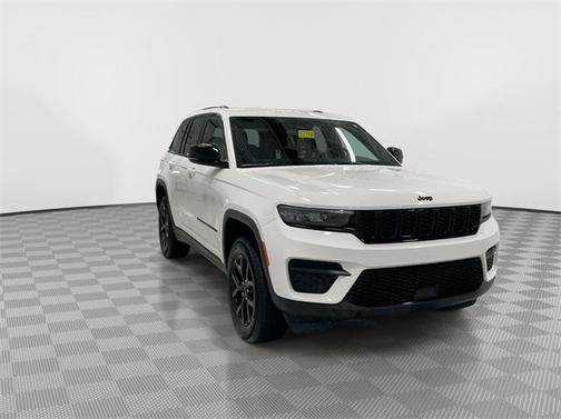 2024 Jeep Grand Cherokee Altitude