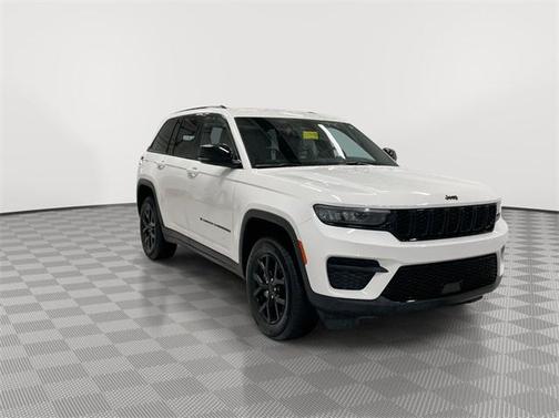 2024 Jeep Grand Cherokee Altitude