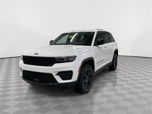 2024 Jeep Grand Cherokee Altitude