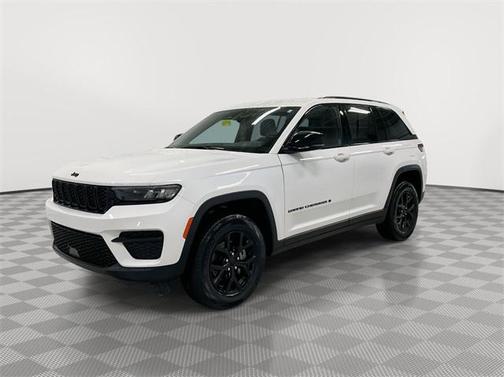 2024 Jeep Grand Cherokee Altitude