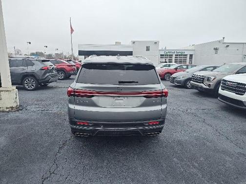 2025 Buick Enclave Preferred FWD