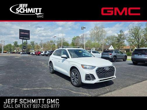 Arkona White 2024 Audi Q5 45 S line Premium Plus