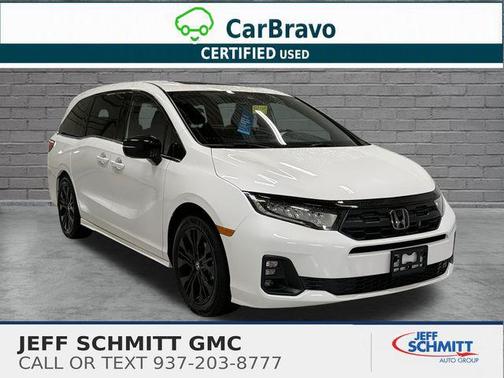 Platinum White Pearl 2025 Honda Odyssey Sport-L