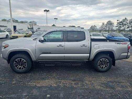 2022 Toyota Tacoma TRD Sport