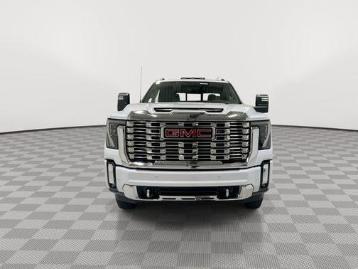 Glacier White Tricoat 2026 GMC Sierra 3500 Denali
