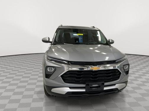 Sterling Gray Metallic 2025 Chevrolet Trailblazer LT