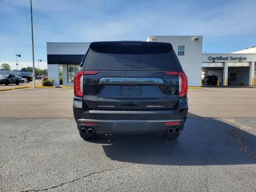 2023 GMC Yukon Denali Ultimate