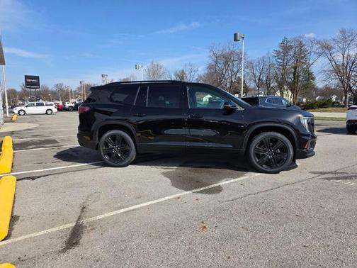 2026 GMC Acadia Elevation FWD