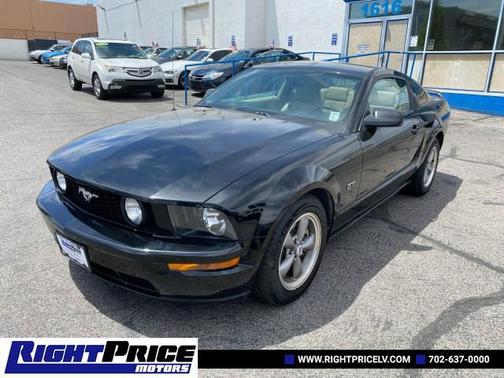 2005 Ford Mustang GT Premium