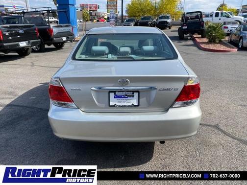 2006 Toyota Camry LE