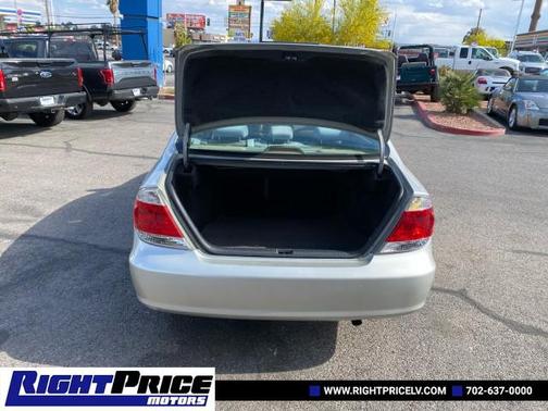 2006 Toyota Camry LE