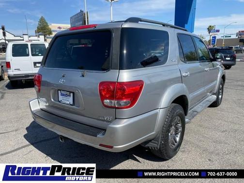 2005 Toyota Sequoia SR5