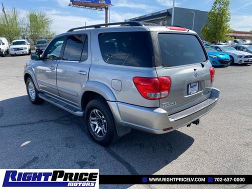 2005 Toyota Sequoia SR5