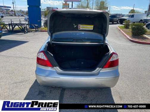 2005 INFINITI Q45 4dr Sdn