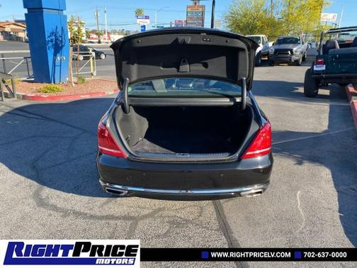 2018 Genesis G90 Premium