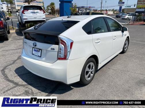 2014 Toyota Prius Three