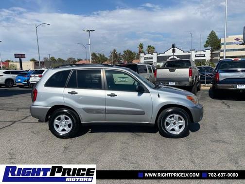 2004 Toyota RAV4 Base