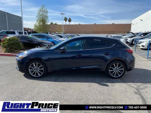 2018 Mazda Mazda3 Touring