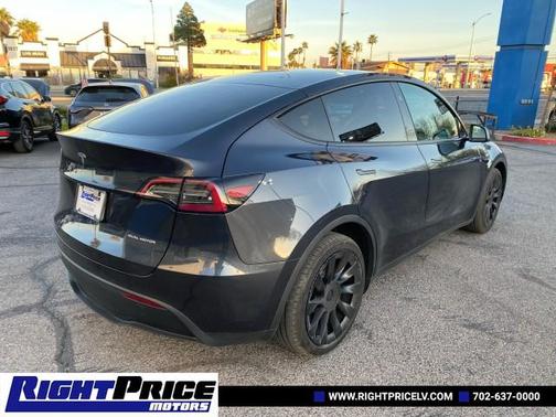 2025 Tesla Model Y Long Range