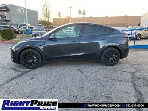 2025 Tesla Model Y Long Range