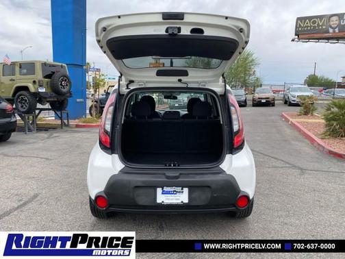 2016 Kia Soul Base