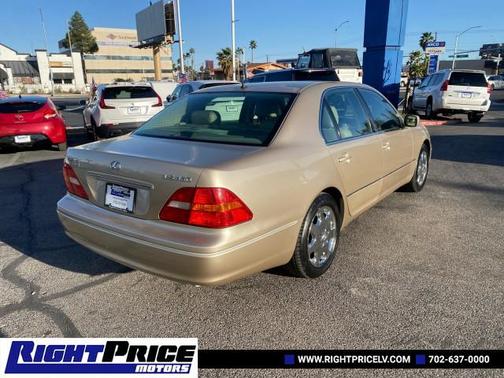 2001 Lexus LS 430 Base