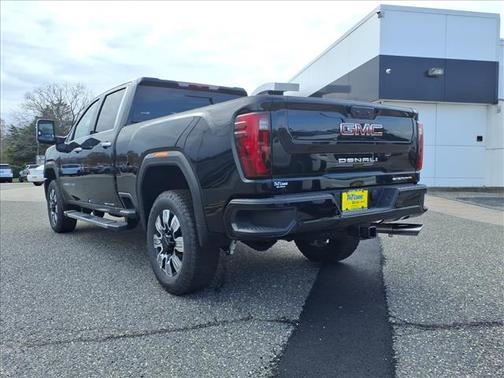2026 GMC Sierra 3500 Denali