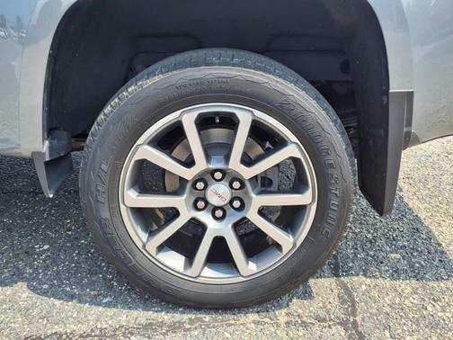 2021 GMC Canyon Denali