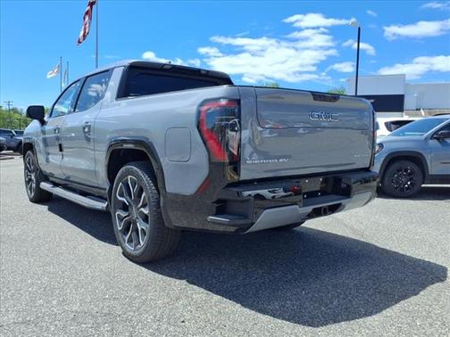 2025 GMC Sierra EV Denali