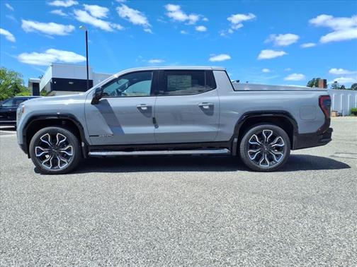 2025 GMC Sierra EV Denali