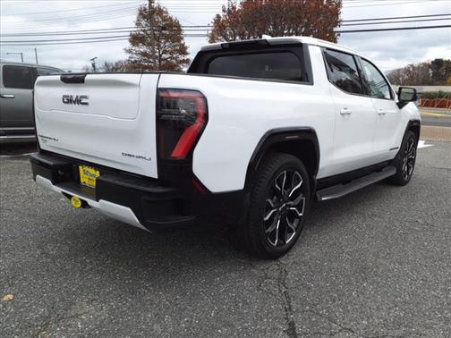 2025 GMC Sierra EV Denali