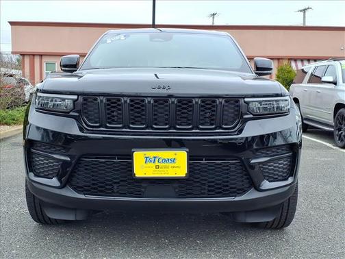 2023 Jeep Grand Cherokee Laredo