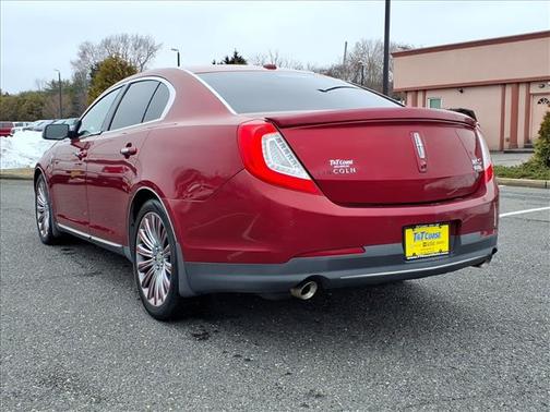 2013 Lincoln MKS Base