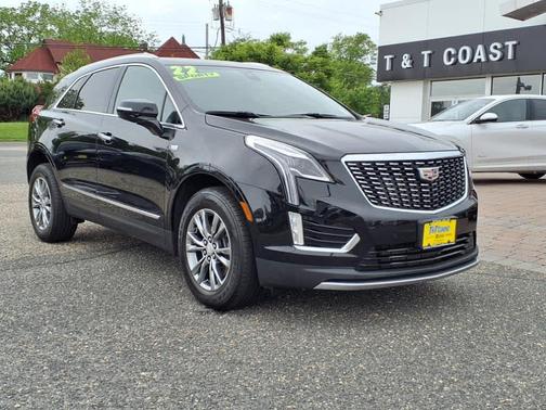 2022 Cadillac XT5 Premium Luxury