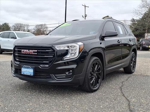2023 GMC Terrain SLT