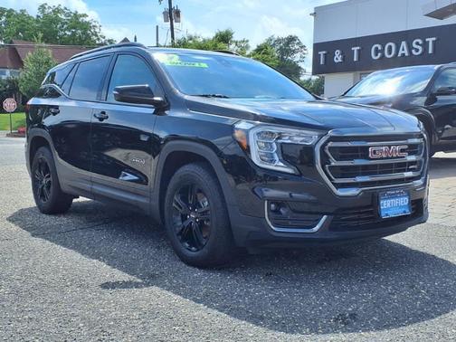 2022 GMC Terrain AT4