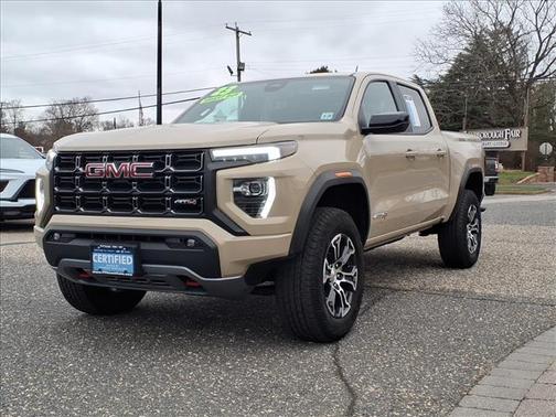 2023 GMC Canyon AT4