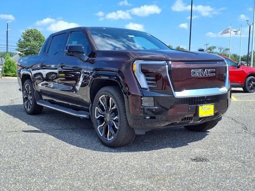 2025 GMC Sierra EV Denali