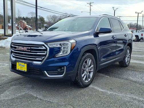 2022 GMC Terrain SLT