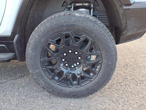 2025 GMC HUMMER EV SUV 2X